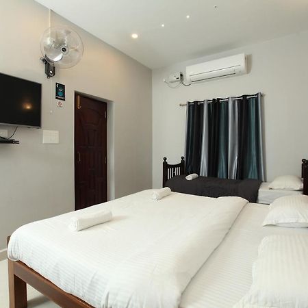 Le Windfall Luxury Pondicherry Bagian luar foto