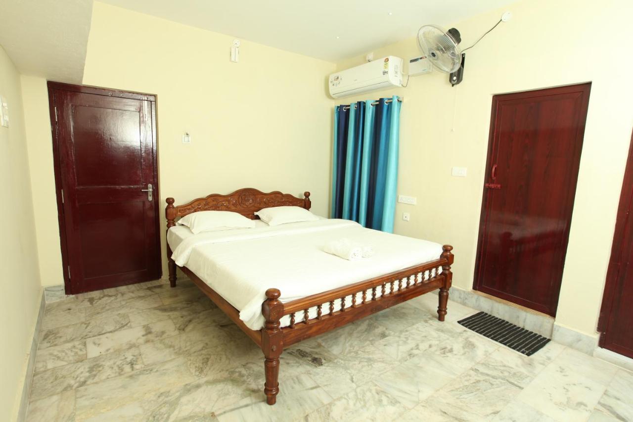 Le Windfall Luxury Pondicherry Bagian luar foto