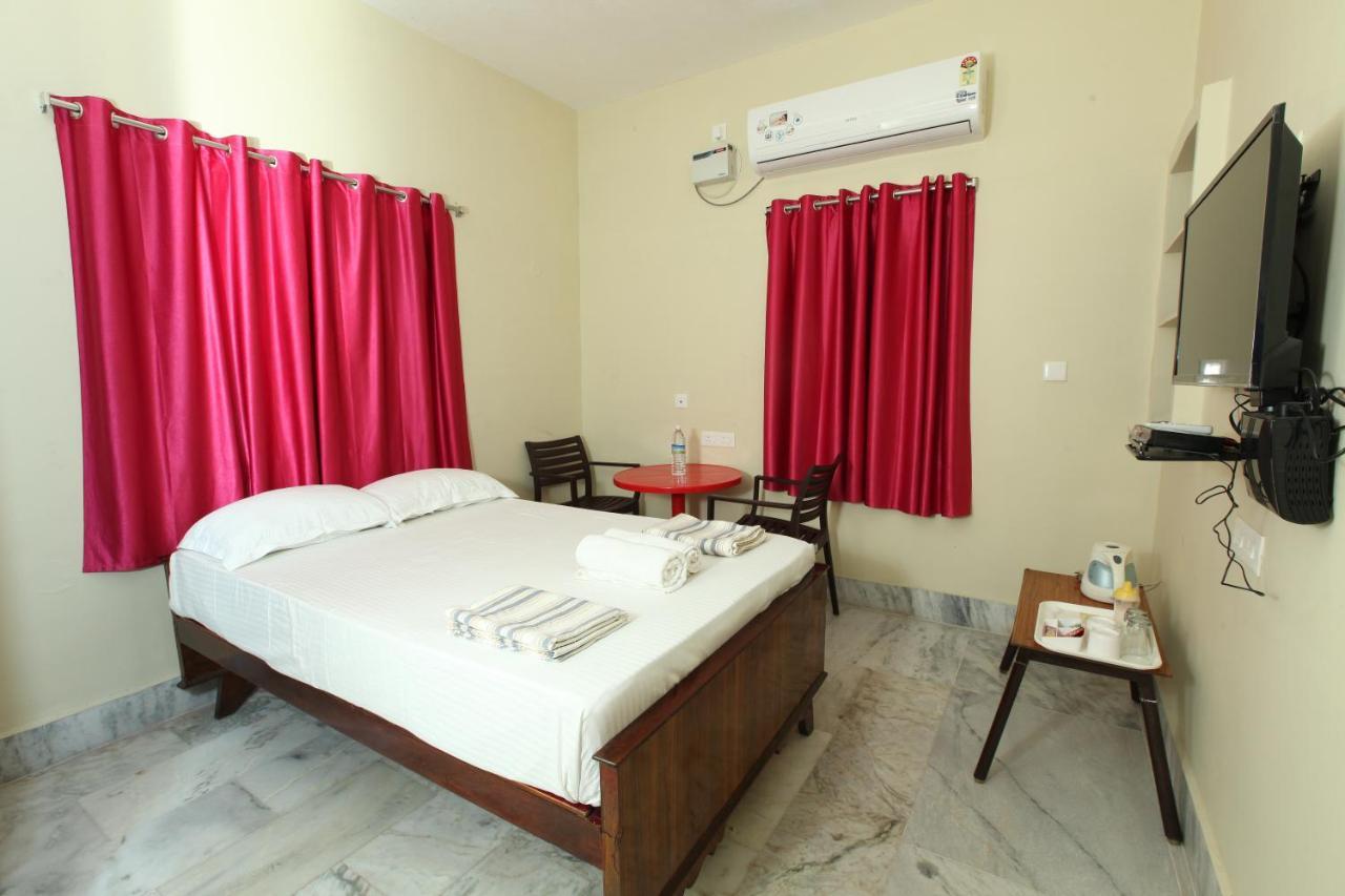 Le Windfall Luxury Pondicherry Bagian luar foto