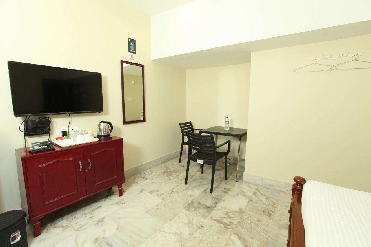 Le Windfall Luxury Pondicherry Bagian luar foto