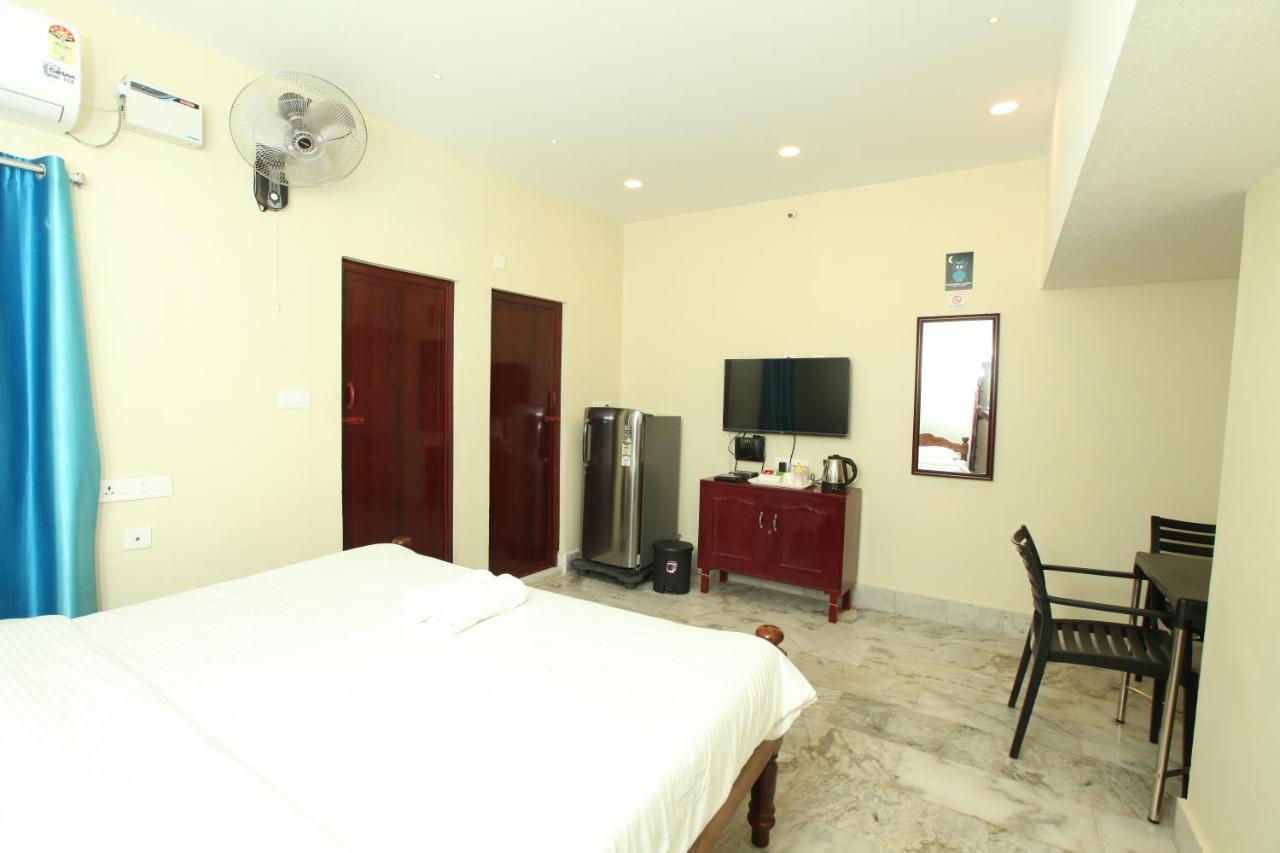 Le Windfall Luxury Pondicherry Bagian luar foto
