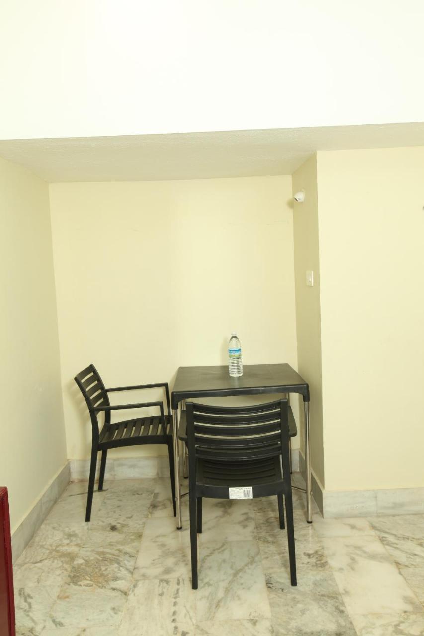 Le Windfall Luxury Pondicherry Bagian luar foto