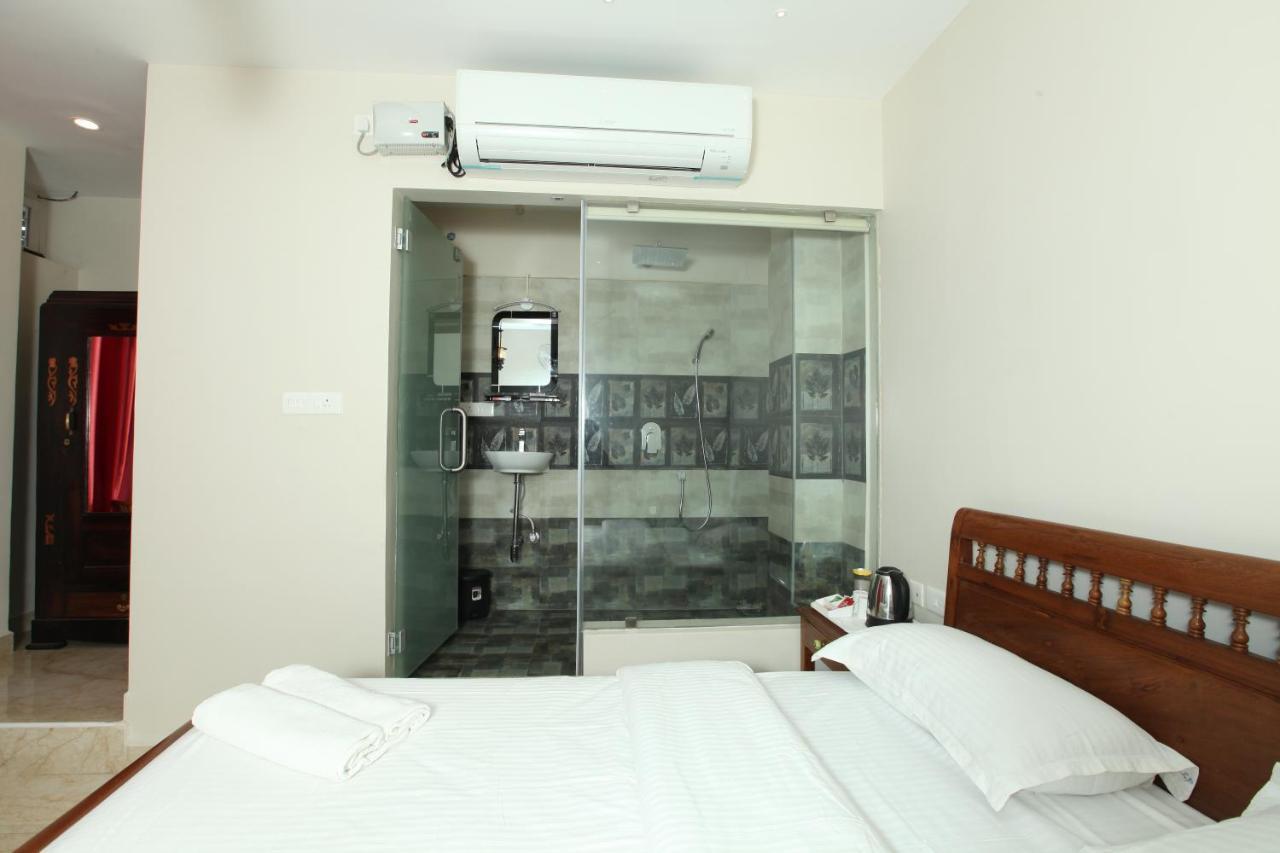 Le Windfall Luxury Pondicherry Bagian luar foto